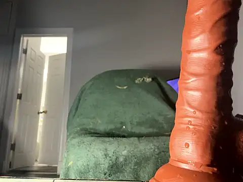 ChiRaqb8 online show from April 1, 2026, 8:59 am