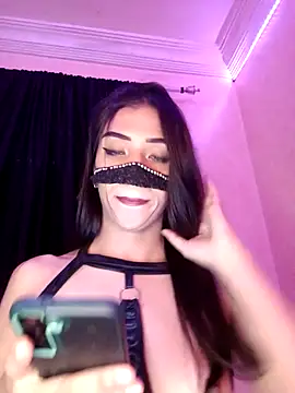 Snapshot of ---sophia--- chatting on October 18, 2025, 10:50 am ---sophia--- online show from October 18, 2025, 10:50 am