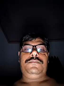 Srmotrs online show from September 21, 2025, 8:14 pm