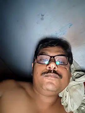 Srmotrs online show from October 8, 2025, 6:41 pm