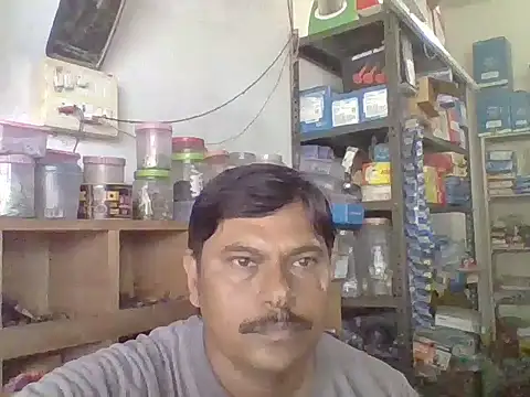 Srmotrs online show from September 24, 2025, 8:32 am