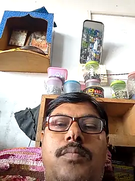Srmotrs online show from September 23, 2025, 7:37 am