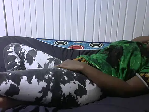 Sexy baby004 online show from September 23, 2025, 4:19 am