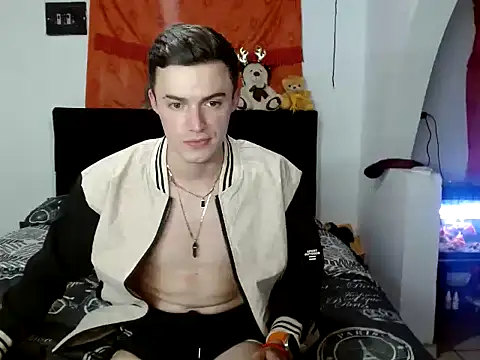 Snapshot of luna_grans_777 chatting on November 7, 2025, 3:33 am luna grans 777 online show from November 7, 2025, 3:33 am