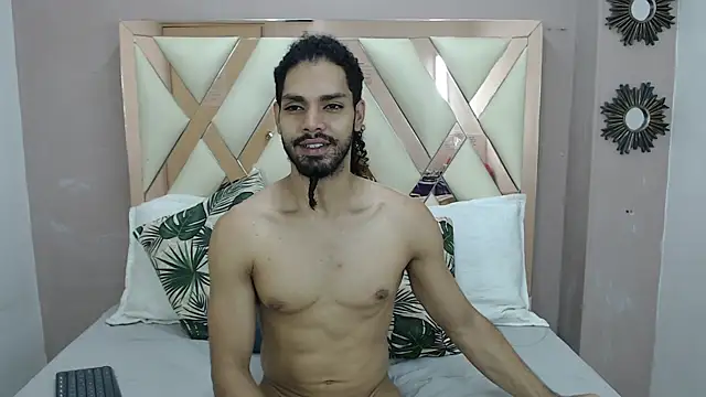 Snapshot of Amir_Abdull chatting on November 4, 2025, 2:43 pm Amir Abdull online show from November 4, 2025, 2:43 pm