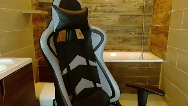 Snapshot of Amir_Abdull chatting on November 26, 2025, 9:59 pm Amir Abdull online show from November 26, 2025, 9:59 pm