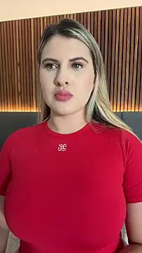 Snapshot of EmiilyAdams_ chatting on February 23, 2026, 9:59 pm EmiilyAdams online show from February 23, 2026, 9:59 pm