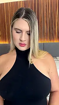 EmiilyAdams  online show from July 4, 2026, 9:41 pm