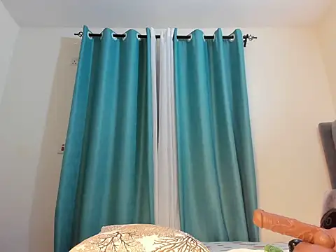 dolly booty online show from October 22, 2025, 8:19 pm