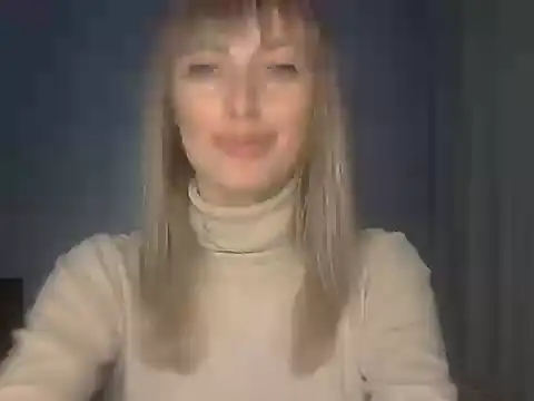 Snapshot of EffectMaya chatting on November 25, 2025, 6:41 pm EffectMaya online show from November 25, 2025, 6:41 pm