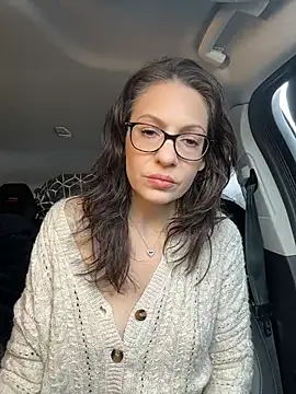 BeautifulMesss online show from March 1, 2026, 3:12 pm