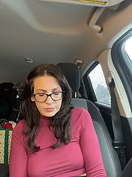 BeautifulMesss online show from March 5, 2026, 5:31 pm