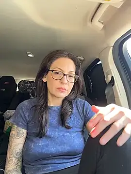 BeautifulMesss online show from March 21, 2026, 5:28 pm