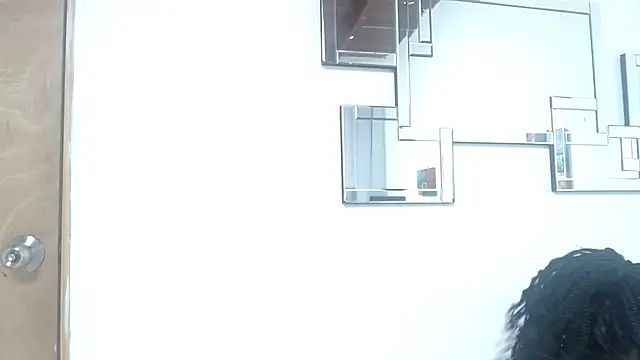 Snapshot of Madeline_Woods chatting on October 9, 2025, 11:44 am Madeline Woods online show from October 9, 2025, 11:44 am