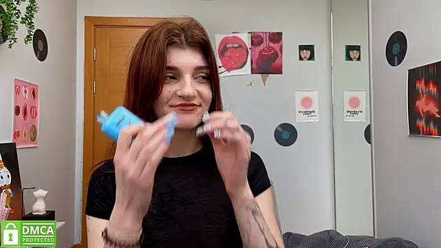 Snapshot of Bunny_ShyGirl chatting on February 13, 2025, 8:27 am Bunny ShyGirl online show from February 13, 2025, 8:27 am