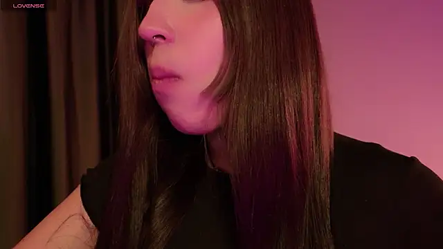 Yuri Stars online show from April 15, 2026, 8:53 pm