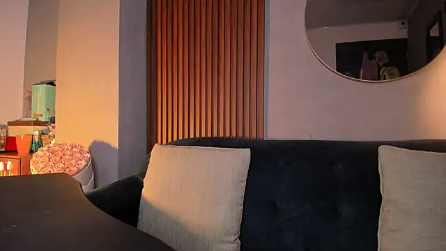 rose xd online show from November 7, 2025, 8:57 pm