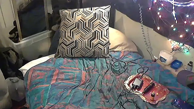 TheOneYouLove69 online show from February 18, 2026, 9:00 pm