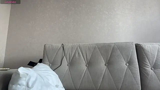weshycouple online show from June 27, 2026, 3:01 am