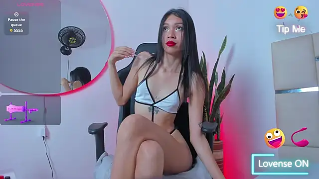 ThailyMaisson online show from February 22, 2025, 2:17 am