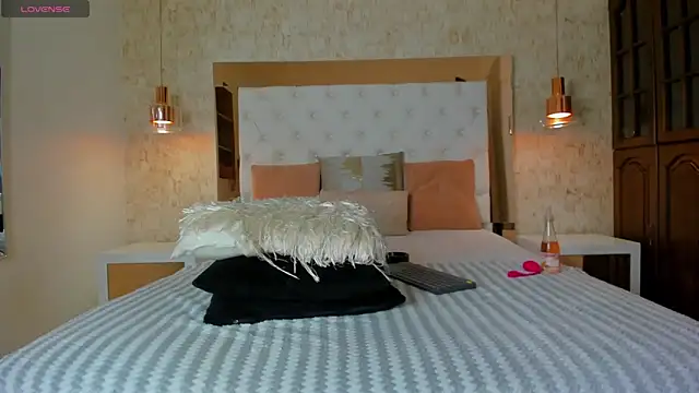 LiaJohnnson online show from March 1, 2026, 2:00 am