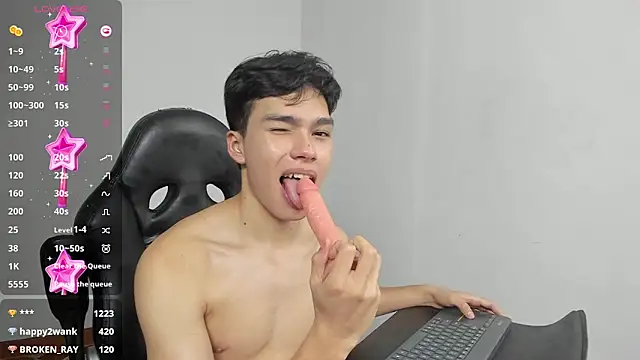 Snapshot of luandy chatting on February 17, 2025, 5:12 pm luandy online show from February 17, 2025, 5:12 pm