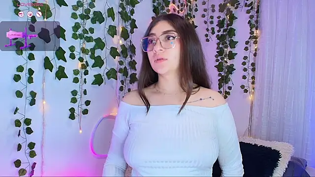 Alice Samii online show from October 8, 2025, 11:23 am