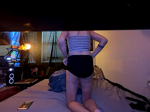 Gothbabbi online show from October 19, 2025, 10:34 pm