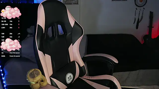 Theprojectsaraa online show from November 10, 2025, 12:54 pm