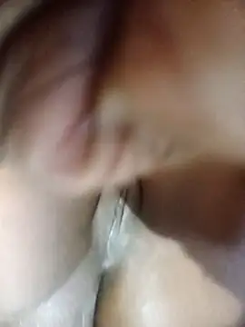 Snapshot of sexxylucia chatting on November 15, 2025, 7:23 am sexxylucia online show from November 15, 2025, 7:23 am