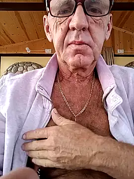 Freddy1962 online show from December 19, 2024, 5:29 am
