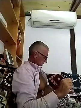 Freddy1962 online show from December 15, 2024, 6:48 pm