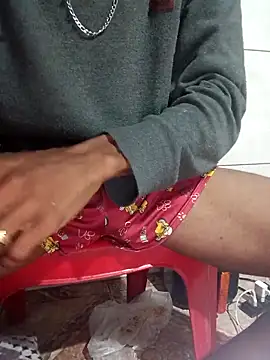 Snapshot of negosaliente chatting on April 11, 2026, 5:15 am negosaliente online show from April 11, 2026, 5:15 am