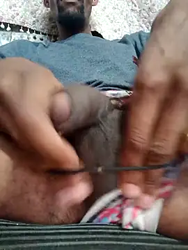 Snapshot of negosaliente chatting on March 29, 2026, 9:33 am negosaliente online show from March 29, 2026, 9:33 am