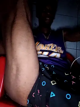 Snapshot of negosaliente chatting on March 17, 2026, 6:05 am negosaliente online show from March 17, 2026, 6:05 am