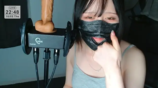 R18onesanASMR online show from October 2, 2025, 1:47 pm