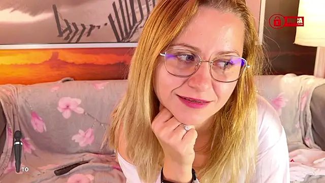 Snapshot of BigBoobsARRI chatting on November 22, 2025, 8:24 am BigBoobsARRI online show from November 22, 2025, 8:24 am