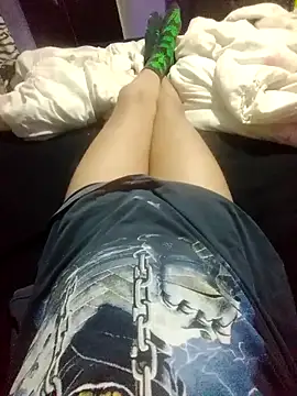 Snapshot of lorraine_alves_ferreira chatting on October 31, 2025, 11:44 pm lorraine alves ferreira online show from October 31, 2025, 11:44 pm