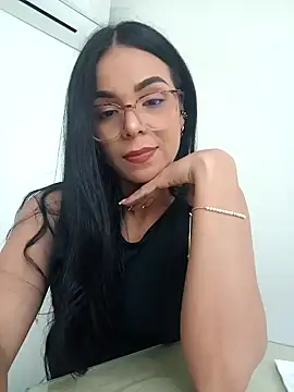 fabiana rodriguez online show from February 24, 2025, 10:03 pm