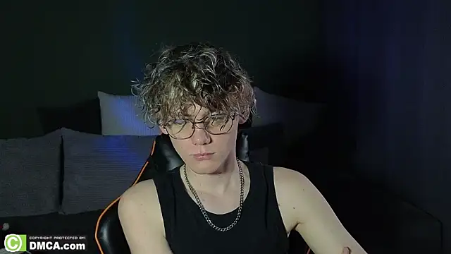 Snapshot of Keytaro chatting on March 4, 2026, 1:08 pm Keytaro online show from March 4, 2026, 1:08 pm