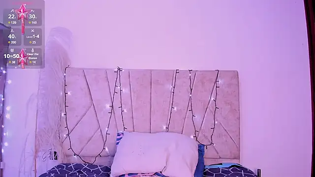 Kaela18 online show from December 19, 2024, 1:07 pm