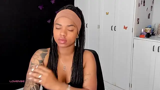 Marce 22 online show from October 6, 2025, 3:35 pm