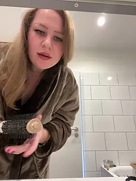 Fancy-Francy online show from March 12, 2025, 2:56 pm