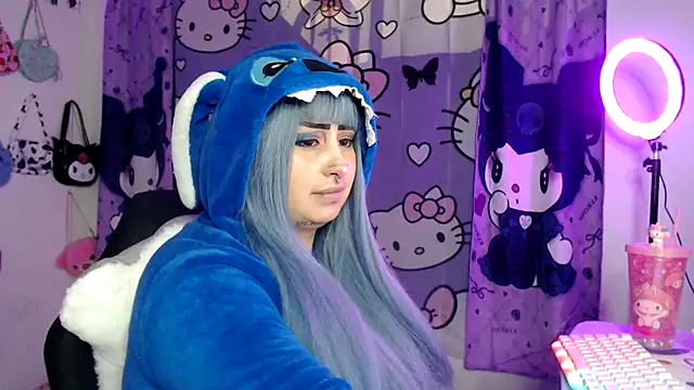 lussyevans24 online show from October 11, 2025, 5:19 am