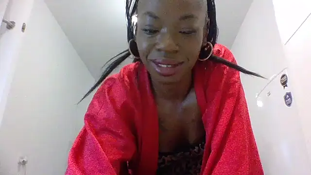 Snapshot of Cinderella_Jewels_ chatting on December 1, 2025, 10:21 pm Cinderella Jewels online show from December 1, 2025, 10:21 pm