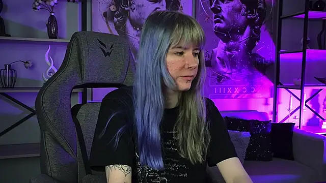 Snapshot of LexiWenford chatting on May 7, 2026, 3:11 am LexiWenford online show from May 7, 2026, 3:11 am