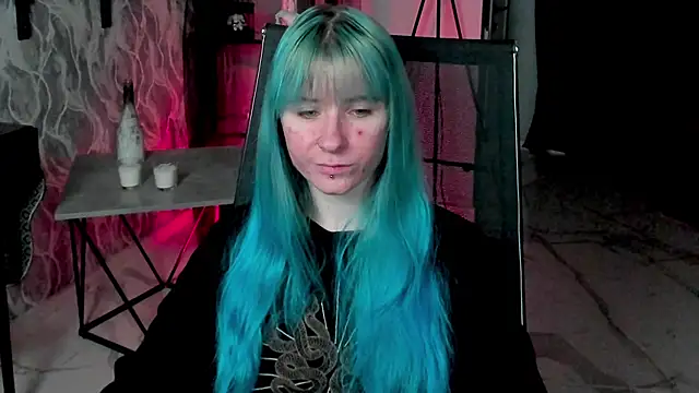 LexiWenford online show from October 10, 2025, 2:45 am