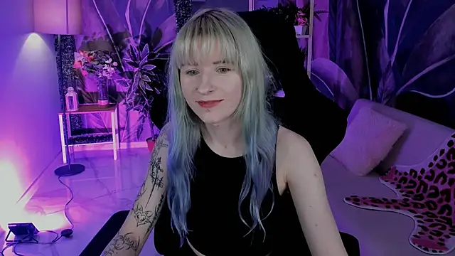 LexiWenford online show from November 20, 2025, 3:07 am