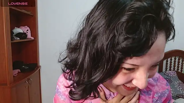 Snapshot of alexaa08 chatting on October 7, 2025, 1:45 pm alexaa08 online show from October 7, 2025, 1:45 pm