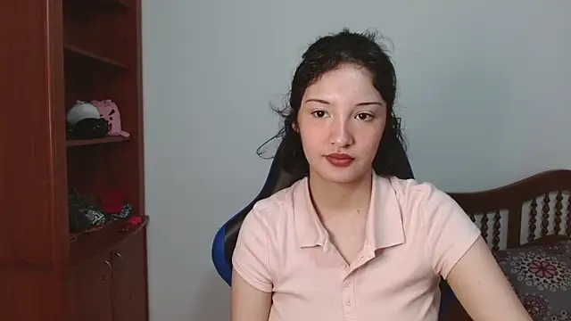 Snapshot of alexaa08 chatting on September 23, 2025, 12:01 pm alexaa08 online show from September 23, 2025, 12:01 pm